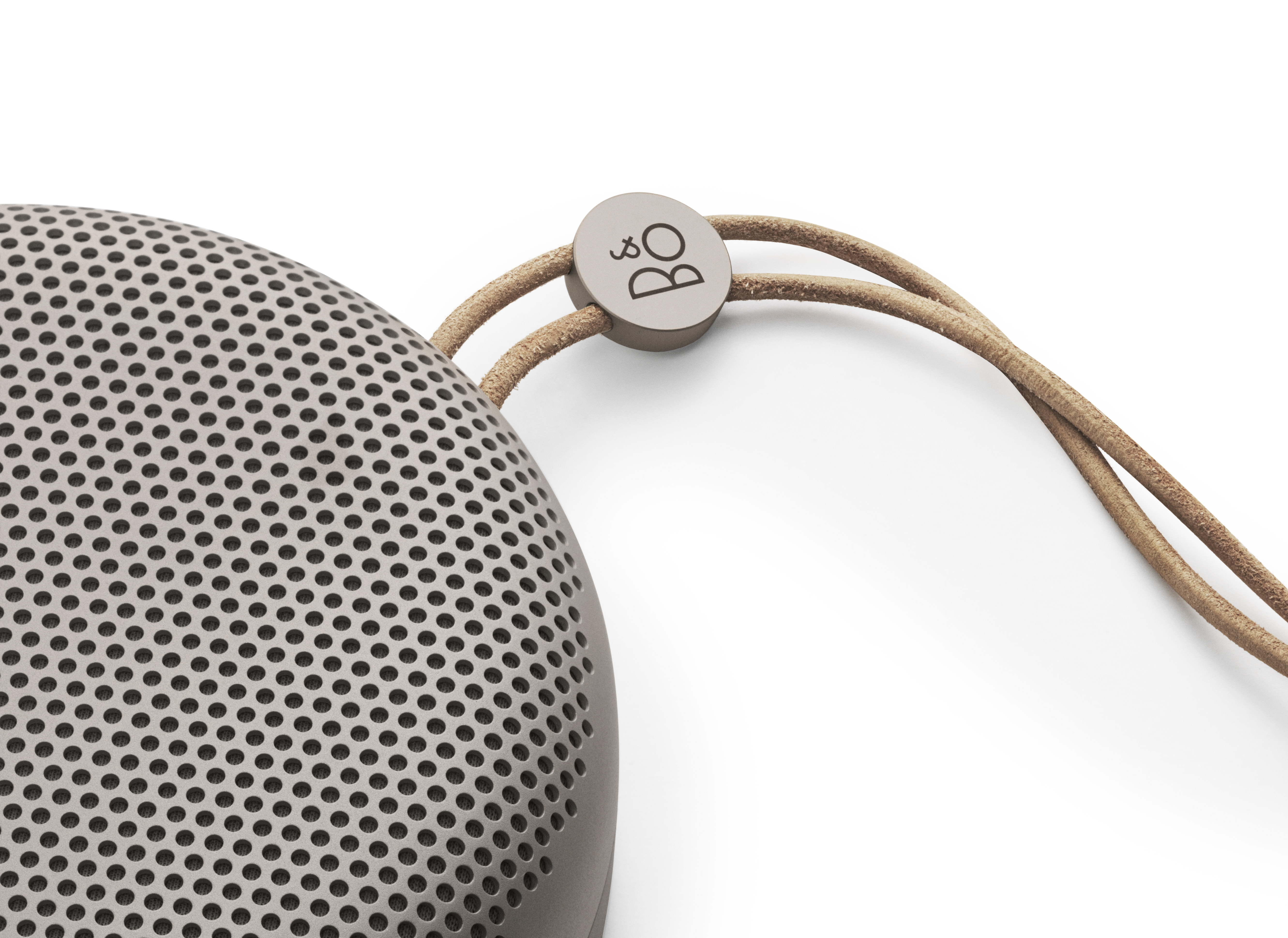 Bang olufsen колонка. Bang olufsen колонка bluetooth. Колонка bang olusen. Beolit 20. Bang olufsen колонка beosound.